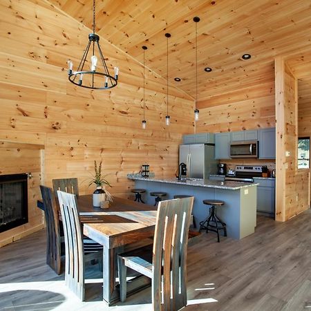 Brand New Build Cozy Cottage With Mountain View Gatlinburg Extérieur photo